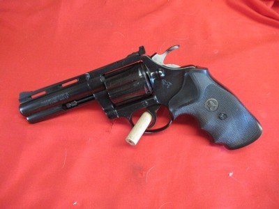 Colt Diamondback 22LR