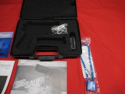 Sig Sauer Mosquito 22LR Two Tone with 4 extra mags & Case & Holster - Image 4 of 14