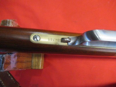 Uberti Henry Rifle 44-40 Like New! - Image 12 of 21
