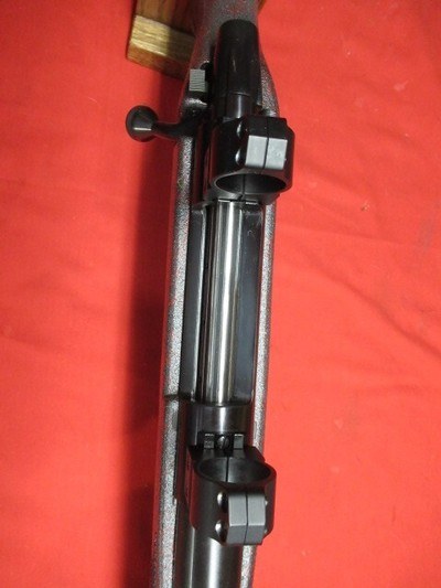 Weatherby Vanguard 7MM Rem Magnum - Image 7 of 19