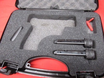 Walther PPS 40 S&W with Case & Two Extra mags - Image 9 of 10