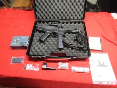 B & T GHM9 9X19 Pistol with Romeo Sight & Case New