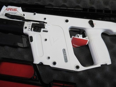 Kriss DS150 22LR New with Case - Image 2 of 9