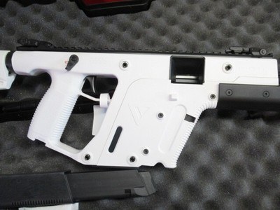 Kriss DS150 22LR New with Case - Image 6 of 9