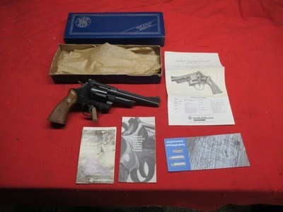Smith & Wesson 28-2 357 with Box