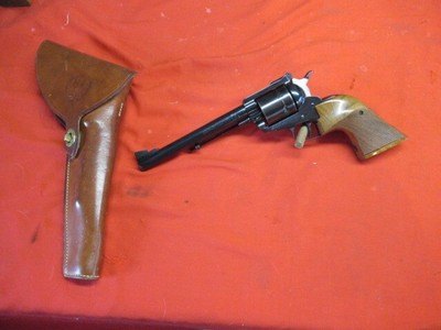 Ruger New Model Super Blackhawk 44 Magnum with Holster