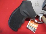 Taurus Tracker 692 357/9MM with Case - 6 of 15