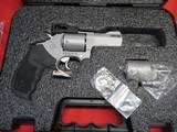 Taurus Tracker 692 357/9MM with Case - 2 of 15