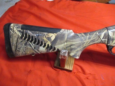 Benelli Super Black Eagle II 12ga Camo - Image 3 of 19