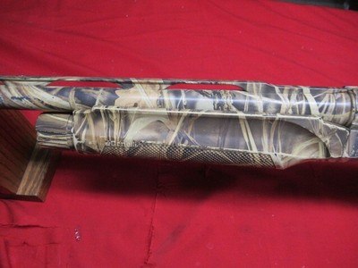Benelli Super Black Eagle II 12ga Camo - Image 16 of 19