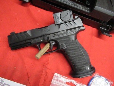 Walther PDP Full size 9X19 with Case - Image 11 of 17