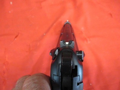 Beretta 92FS 9MM with Two extra mags - Image 10 of 10