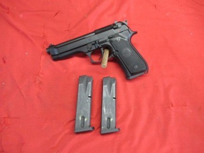 Beretta 92FS 9MM with Two extra mags - Image 1 of 10