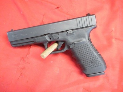 Glock 20 Gen 4 10MM - Image 2 of 8