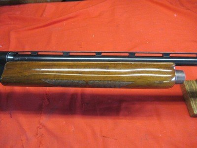 Remington 1100 LW 28ga Vent Rib - Image 5 of 19