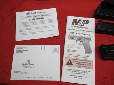 Smith & wesson M&P40 M2.0 Compact 40 S&W with Box - Image 3 of 8