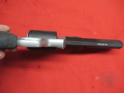Taurus Raging Hunter 460 S&W Magnum with Red Dot Sight - Image 10 of 10