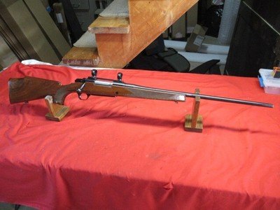 Browning BBR 25-06 Rifle - Image 1 of 19