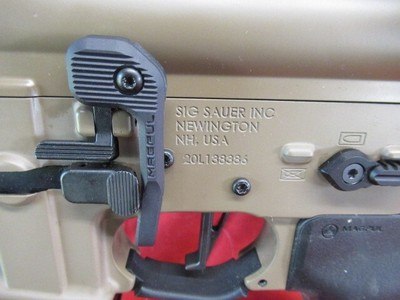 Sig Sauer M400 5.56 with Extras - Image 19 of 21