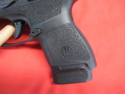 Beretta APX 9MM Pistol - Image 3 of 7