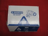 Leapers 3X Magnifier Flip to side QD Mount with Box & Manual - Image 2 of 5
