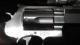 Smith and Wesson .460XVR Performance Center 10" with scope and ammo barely used - 6 of 14