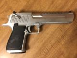 Magnum Research Desert Eagle .50 AE Brushed Chrome - 1 of 4