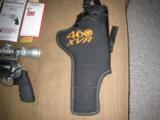 Smith & Wesson XVR 460 Mag w/scope - 2 of 5