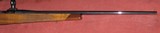 Left Hand Weatherby Mark V 270 Wby - 4 of 9