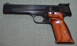 Smith and Wesson Model 41 NIB - 2 of 3