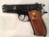 Smith & Wesson 39-2 9mm Black 6" barrel, 2 orig mag, leather holster - 6 of 12