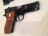 Smith & Wesson 39-2 9mm Black 6" barrel, 2 orig mag, leather holster - 2 of 12