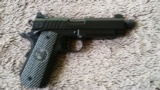NIGHTHAWK Custom Silent Hawk
9 mm - 2 of 4