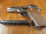 S&W MODEL 439 FACTORY NICKEL - 12 of 14