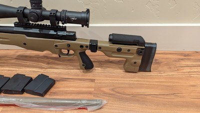 Accuracy International AT folder- FDE - 4 mags, accessories, like new condition - Image 9 of 13