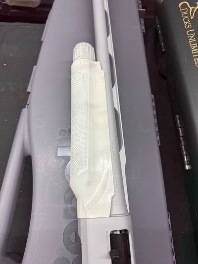 Benelli M2 12 gauge Left Hand Semi Automatic - Image 3 of 5