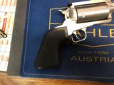 Magnum Research BFR (Biggest Finest Revolver) - 5 of 8