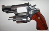 Smith & Wesson 66-2 .357Mag 2.5" Barrel Stainless Steel Revolver - 7 of 15