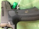 Sig Sauer P226 "LEGION" - 8 of 14