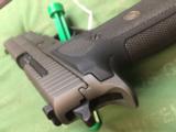 Sig Sauer P226 "LEGION" - 6 of 14