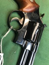 SMITH & WESSON model 29 - 5 of 15