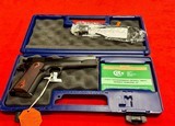 Colt 1911 Classic O1911C-38Z Government Model 70 38 Super, 5" N.M. Barrel - 1 of 7