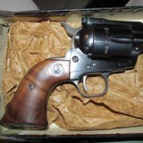 Ruger Blackhawk, 41 Magnum 3 Screw,1965 - 8 of 15