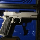 1911 Dan Wesson Valor 45 acp Pistol.S.S - 5 of 8