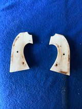 ANTIQUE IVORY BISLEY GRIPS - 2 of 7