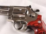 Smith and Wesson Model 29-2 8 3/8" Nickel Finish .44 Magnum Revolver-Mint! - 2 of 15