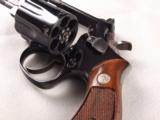 Mint Smith and Wesson Model 19-3 .357 Magnum Revolver with the Desirable 2 1/2" Barrel! - 4 of 15