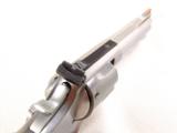 Smith and Wesson Model 66-2 .357 Magnum 4" Revolver - 9 of 15