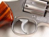 Smith and Wesson Model 66-2 .357 Magnum 4" Revolver - 5 of 15