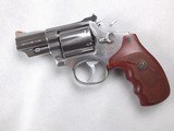 SMITH AND WESSON MODEL 66-2 2 1/2" .357 MAGNUM STAINLESS STEEL REVOLVER! - 2 of 15